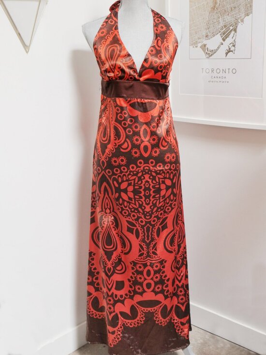 Dresses & Skirts - Bohemian Orange & Brown Paisley Print Halter Maxi Dress w/ Plunging Deep V Neck